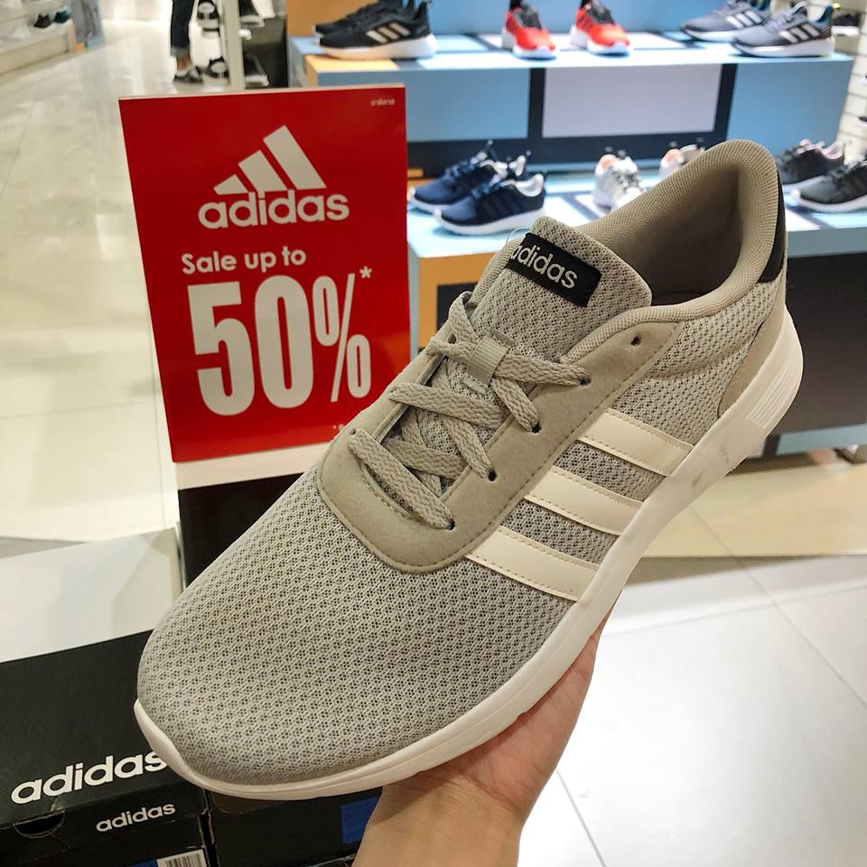 Sportsworld Adidas ลดสูงสุด 50%