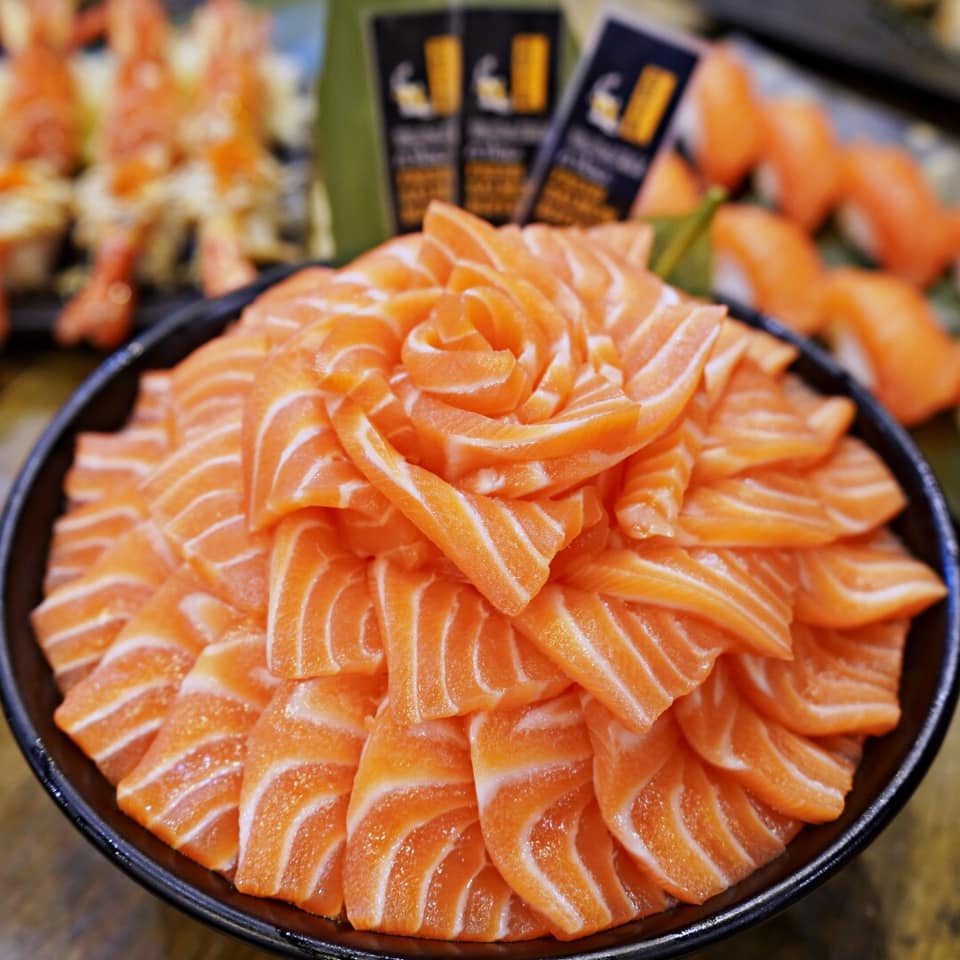 Tadaima Fresh Salmon Buffet